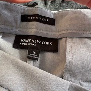 Jones New York Light Gray Trousers